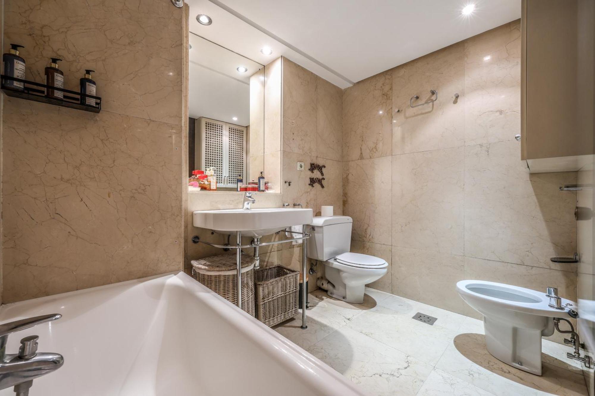 Salamanca Suites By Arco Madrid Exterior photo